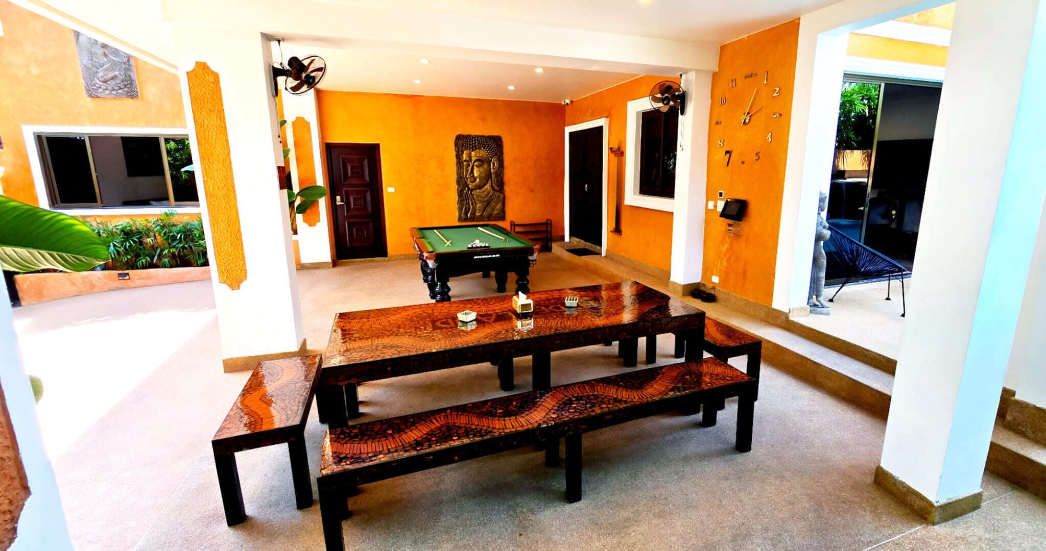 Foto - HIDELAND Luxury Pool Villa Pattaya Walking Street