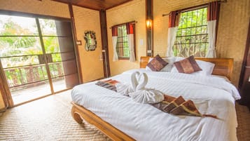 Rollaway beds, free WiFi