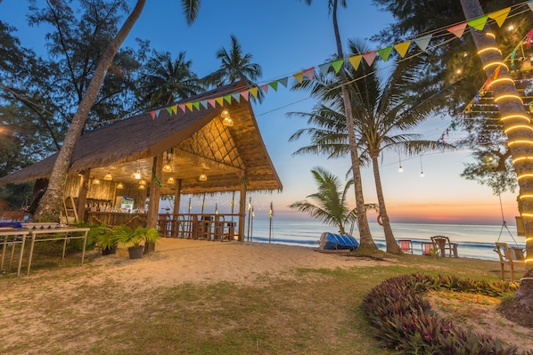 Beach bar
