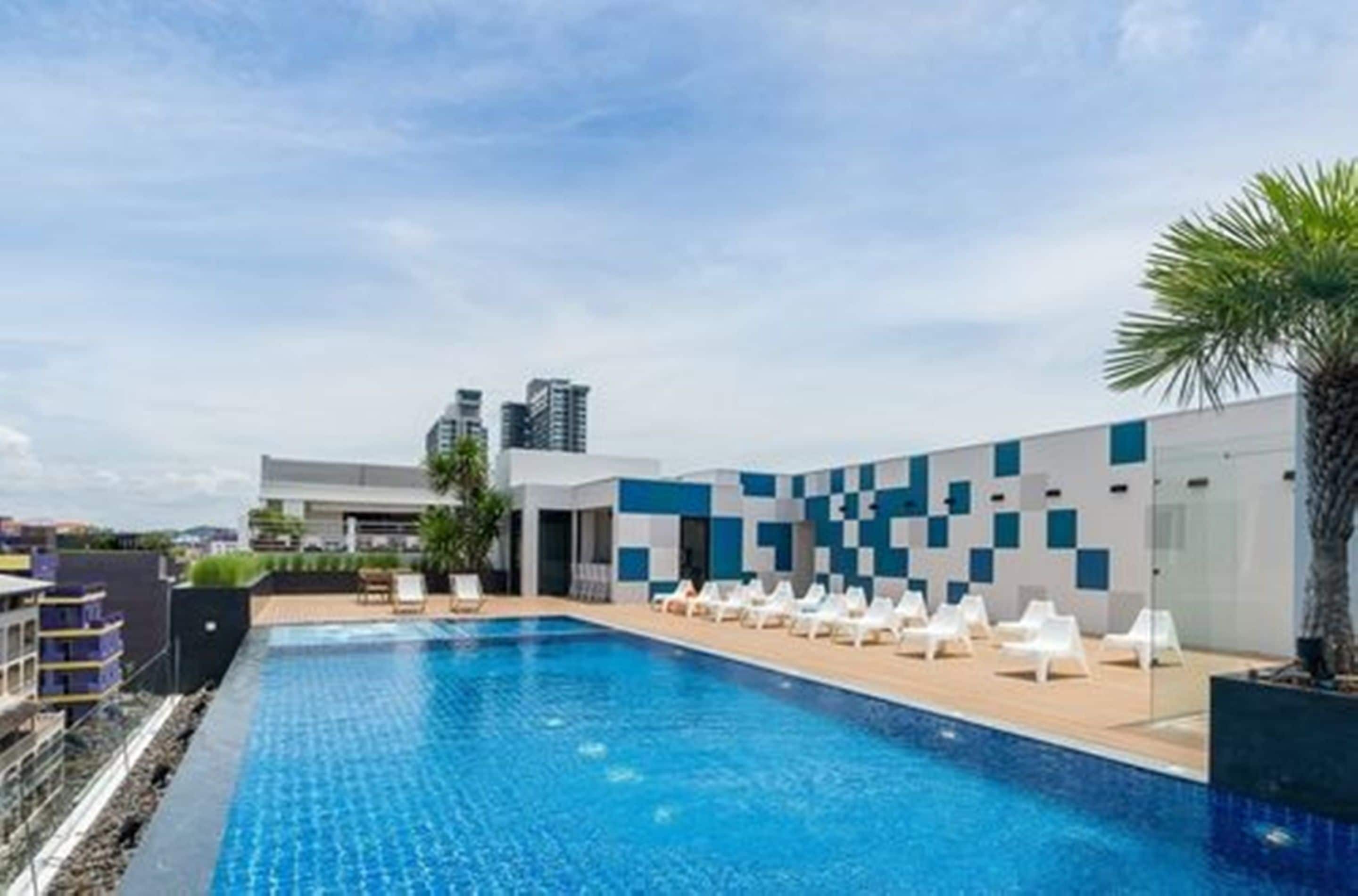 outdoor pool, pool loungers