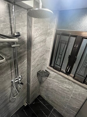 Economy Apartment, 3 Bedrooms, Ensuite | Bathroom - Check Inn HK - Hostel (Hong Kong)