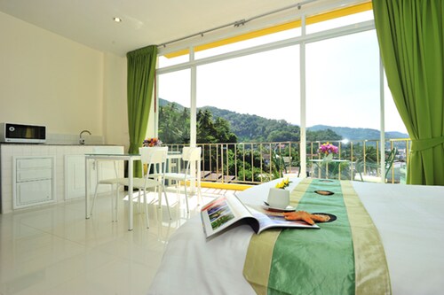 Villa Tona Phuket