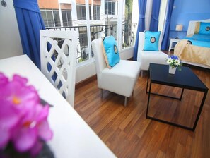 Deluxe Master Double  | Cofres nos quartos, escrivaninha, cortinas blackout, Wi-Fi de cortesia