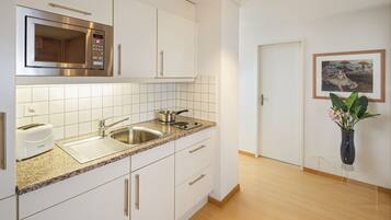 Deluxe-Apartment, 1 Schlafzimmer | Eigene Küche
