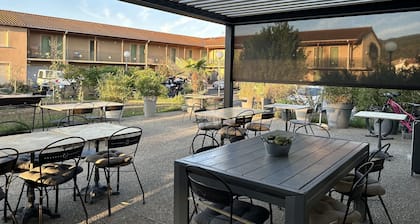 Abel Hotel