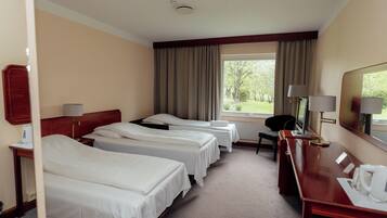 Pillow-top beds, desk, blackout curtains, free WiFi