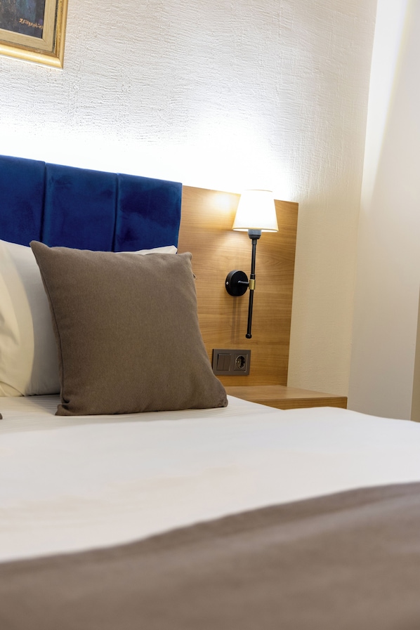 Minibar, soundproofing, free WiFi, bed sheets