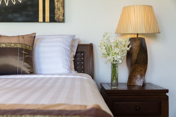 Romantic Villa | 4 bedrooms, Egyptian cotton sheets, premium bedding, memory foam beds - Baan Tawan Chai (Koh Samui)