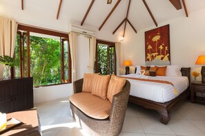 Romantic Villa | 4 bedrooms, Egyptian cotton sheets, premium bedding, memory foam beds - Baan Tawan Chai (Koh Samui)