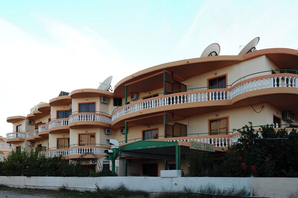 Exterior - Villa George Studios (Rhodes)