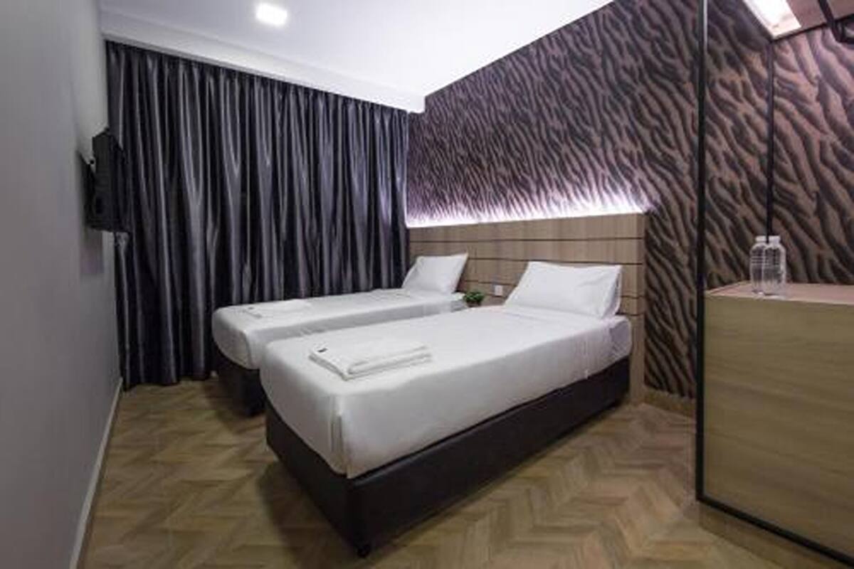 In-room safe, desk, soundproofing, iron/ironing board (on request)