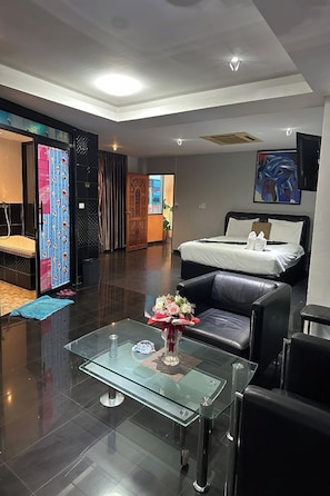 1 habitación, minibar, caja de seguridad en la habitación y escritorio