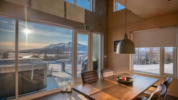 Apartment, 2 Bedrooms, Sea View (Kotabyggð 15, 601 Akureyri) | Living area | 32-inch flat-screen TV with premium channels, TV, DVD player