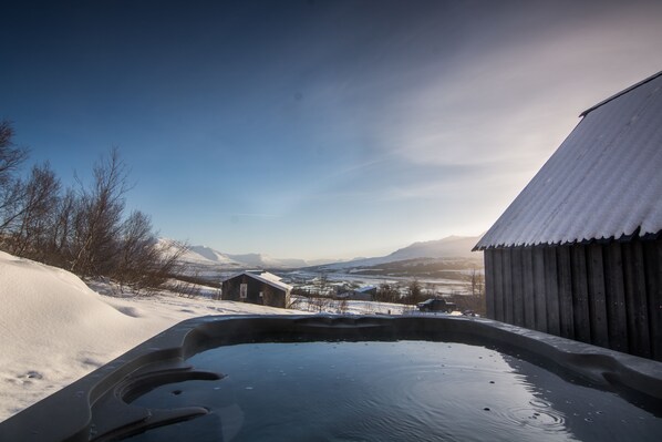 Utendørs boblebad