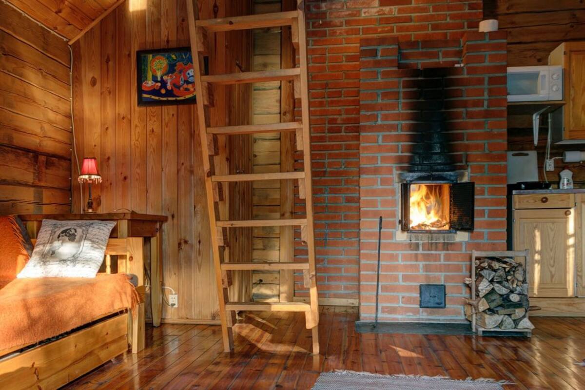 Chalet of an Artist | 책상, WiFi