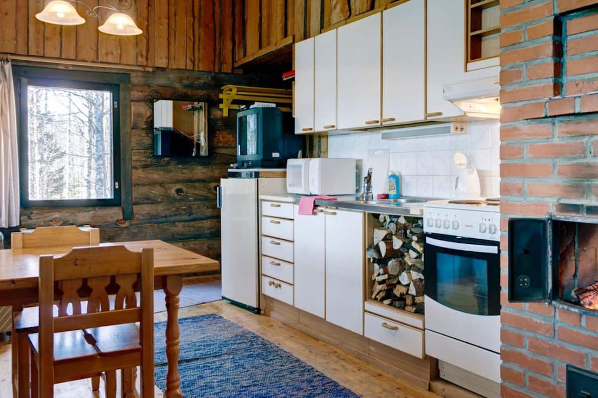 Eco-Art Villa with two bedrooms and sauna | Een bureau, wifi