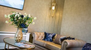 Lounge - Arden House (Stratford-upon-Avon)