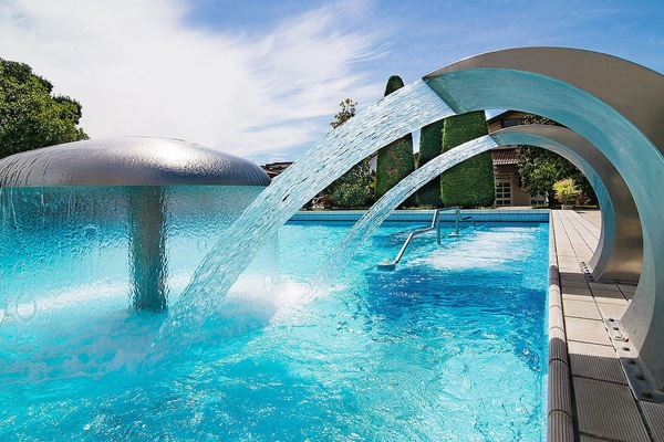 Indoor pool, outdoor pool