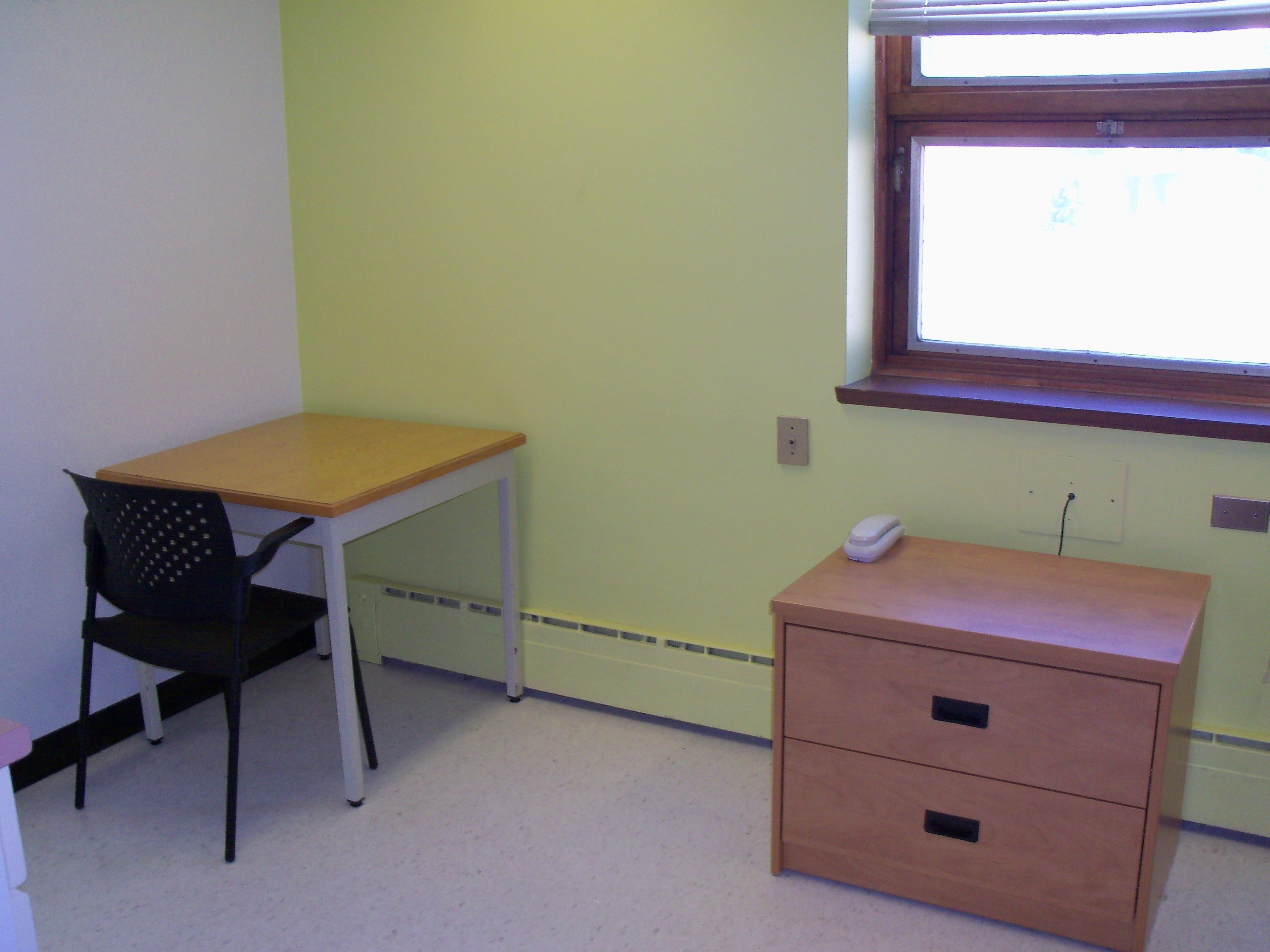 basic studio, 1 single bed, refrigerator & microwave | desk, free wifi, bed sheets