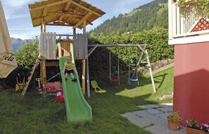 Außen-Kinderspielplatz