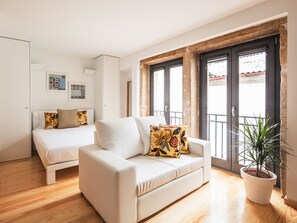 Estudi (InSitu Trindade - Cosy 1T) | Decoració individual, mobiliari individual i escriptori 