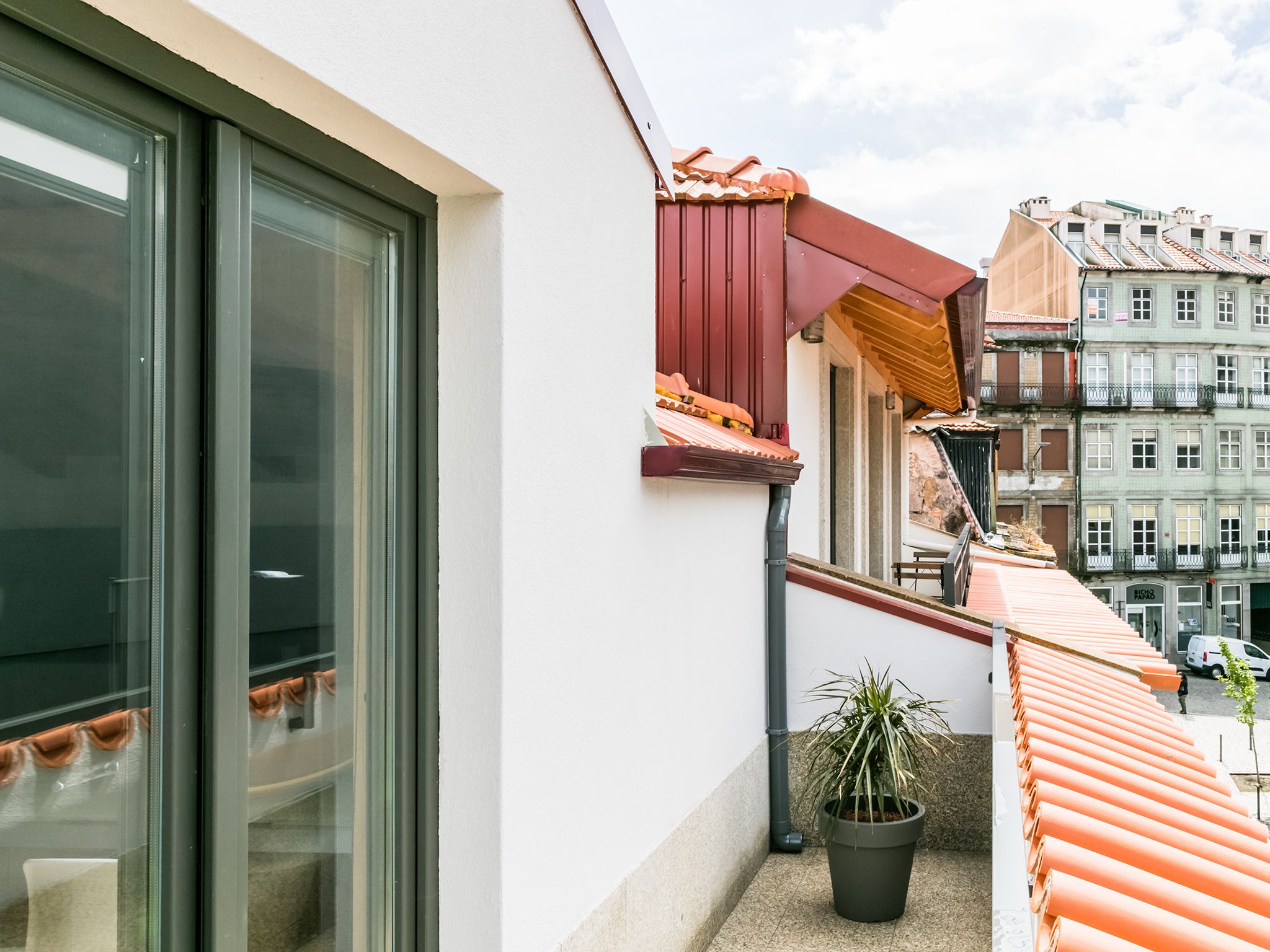 superior apartment (insitu trindade - loft 3rd floor) | balcony