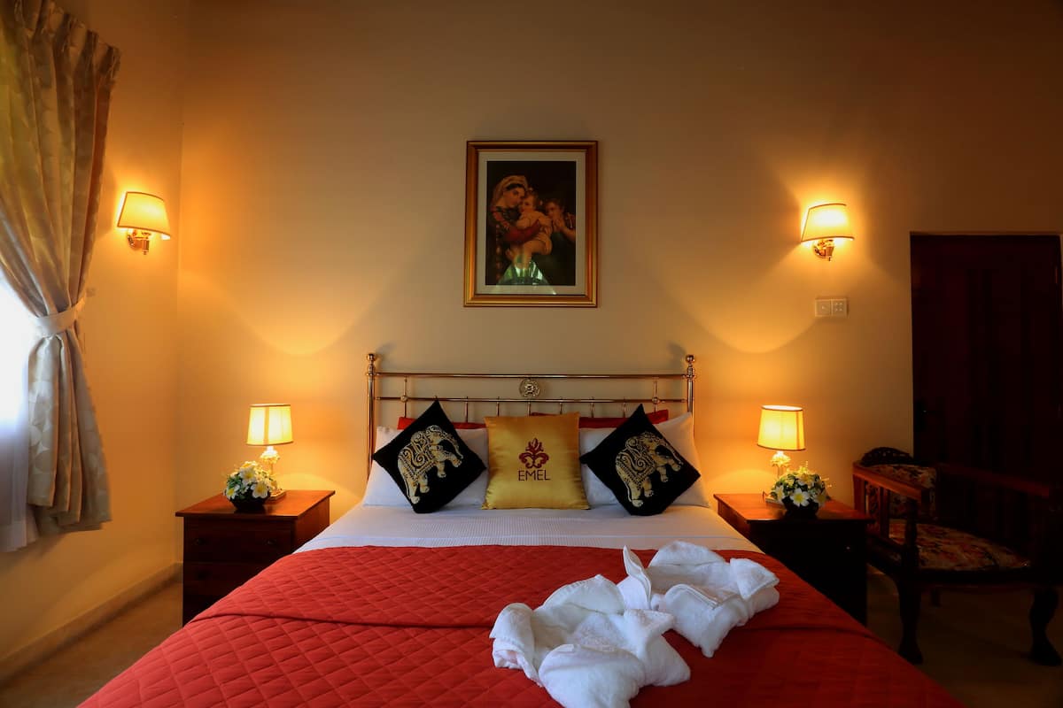 Triple Room, Garden View | Premium bedding, memory foam beds, in-room safe, desk