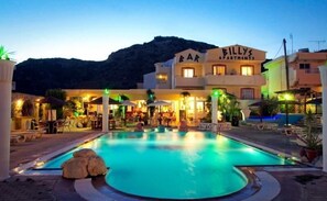 Exterior - Billy's Studios (Rhodes)