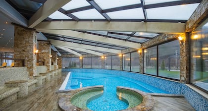 St. Spas Hotel & Balneo Complex