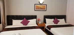 Family Twin Room (Air Conditioning ) | In-room safe, desk, free WiFi - Apex Koh Kong Hotel (Khemarak Phoumin)