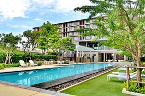 Outdoor pool - Baan Peang Ploen by Montri (Hua Hin)