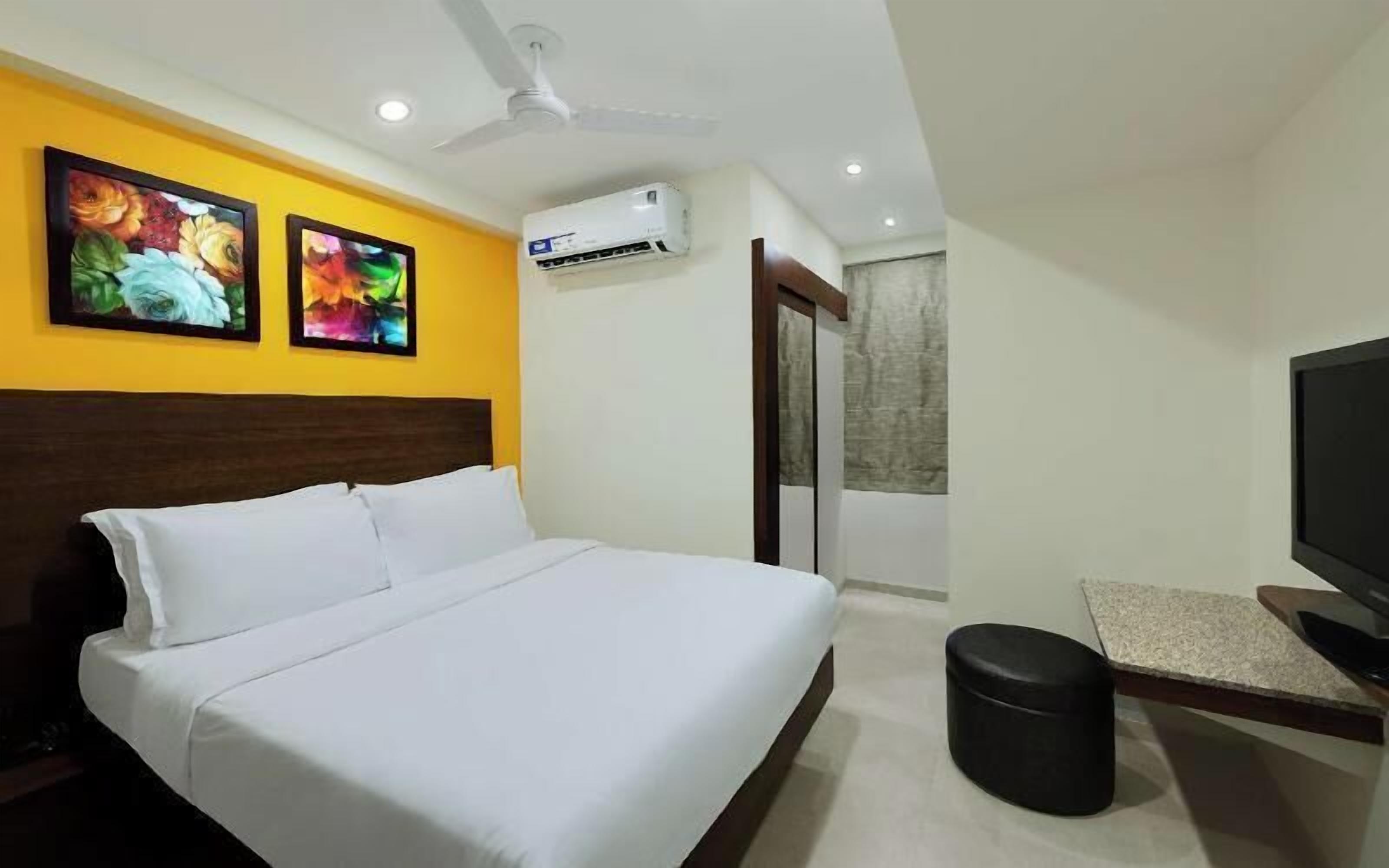 Minibar, coffres-forts dans les chambres, bureau, chambres insonorisées