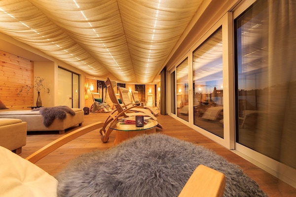 Couples treatment rooms