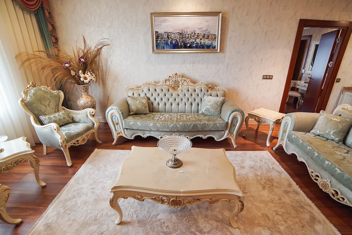 junior suite, non smoking | living area | lcd tv