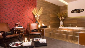 Couples treatment rooms, sauna, steam room, Turkish bath