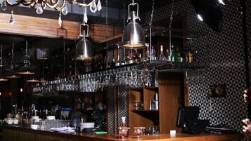 Bar (di hartanah)