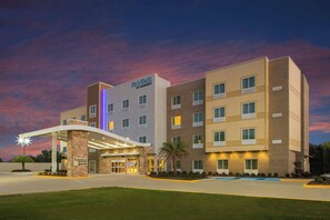 الإطلالة من المنشأة