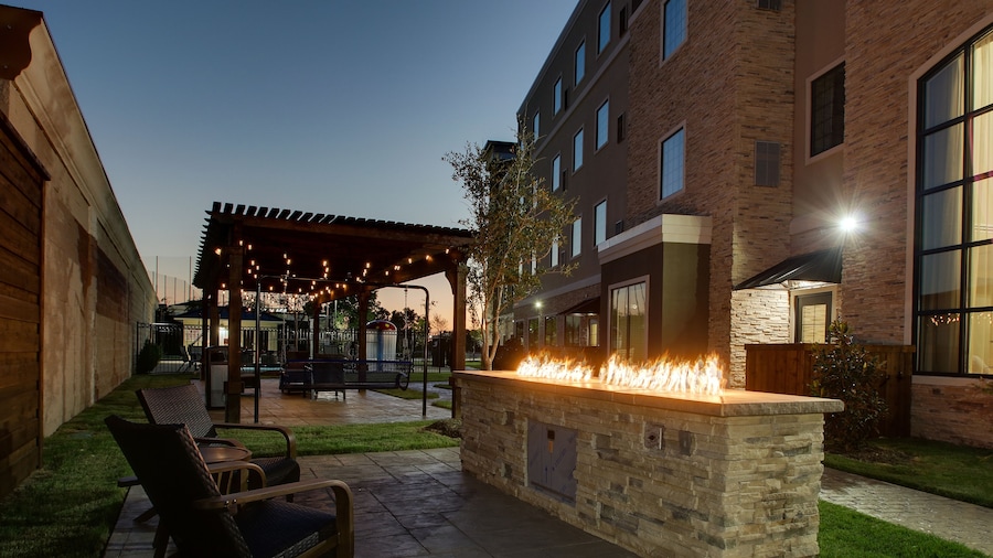 Staybridge Suites Plano - The Colony by IHG
