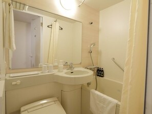 Free toiletries, slippers, bidet, towels - Hotel Kimitsu Hills (Kimitsu)
