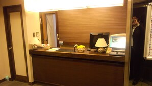 Pintu masuk interior