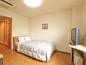 Desk, free WiFi, bed sheets