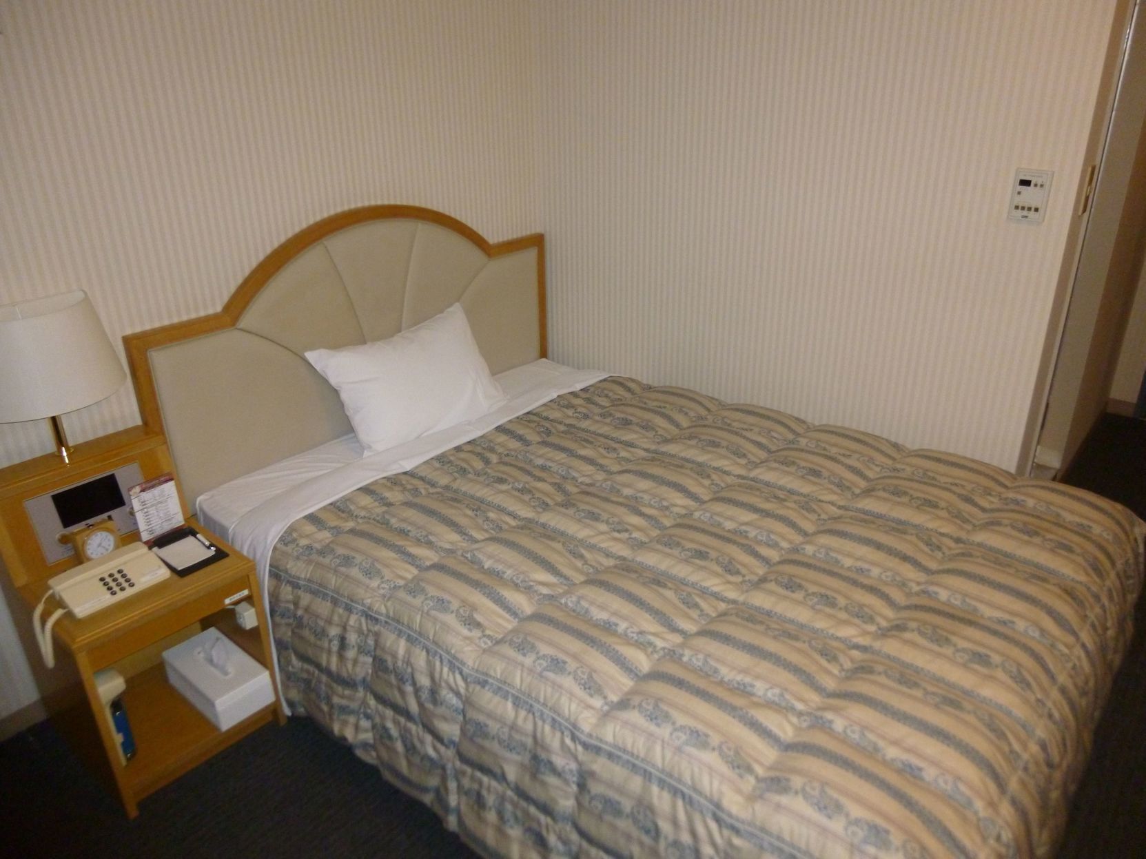 Bureau, accès au Wi-Fi (inclus)