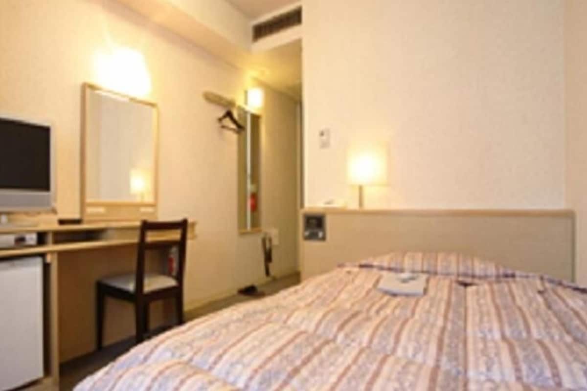 Bureau, accès au Wi-Fi (inclus)