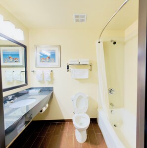 Combined shower/tub, free toiletries, towels, soap