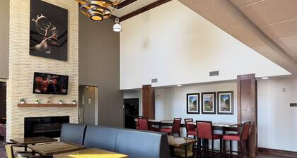 Black Gold Suites Tioga