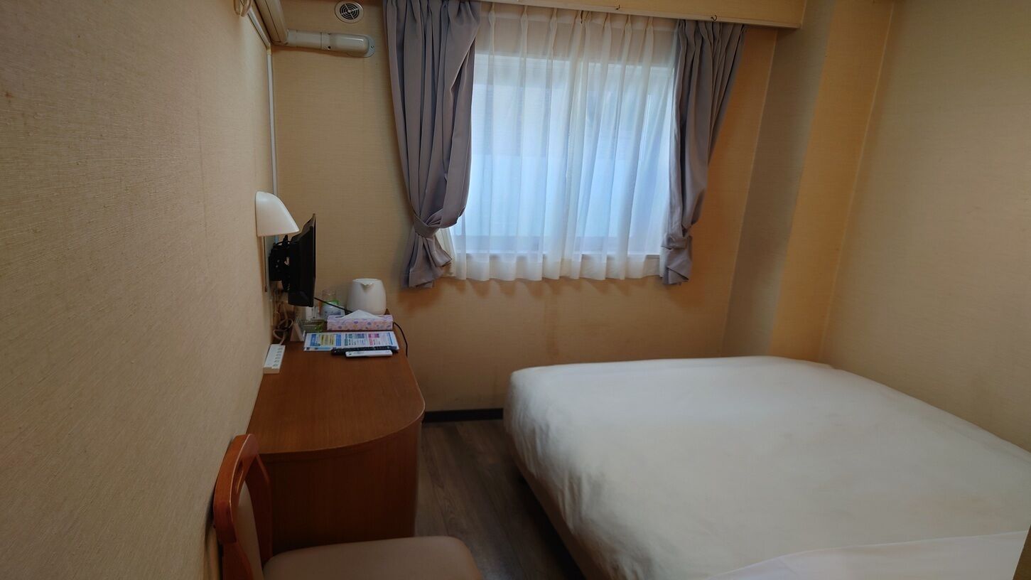 Desk, blackout drapes, iron/ironing board, free WiFi