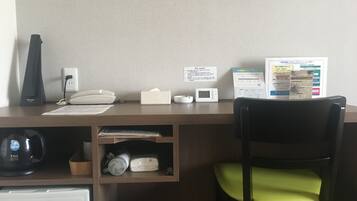 Blackout drapes, free WiFi, bed sheets