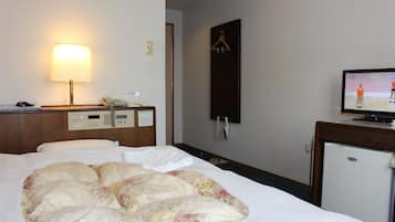 Desk, free WiFi, bed sheets