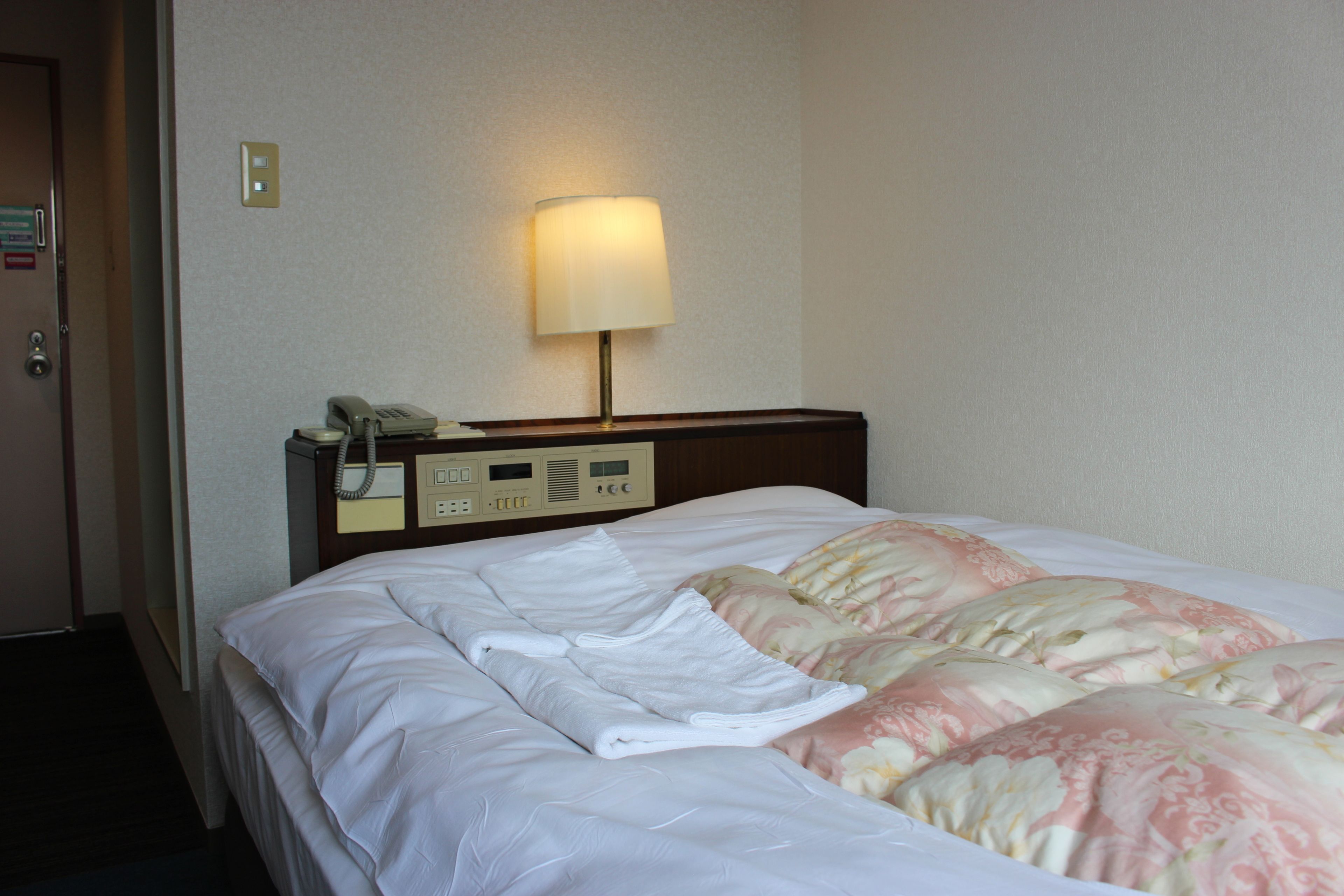 Desk, free WiFi, bed sheets