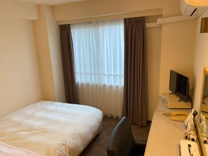Semi-double room, Non Smoking | Soundproofing, free WiFi, bed sheets